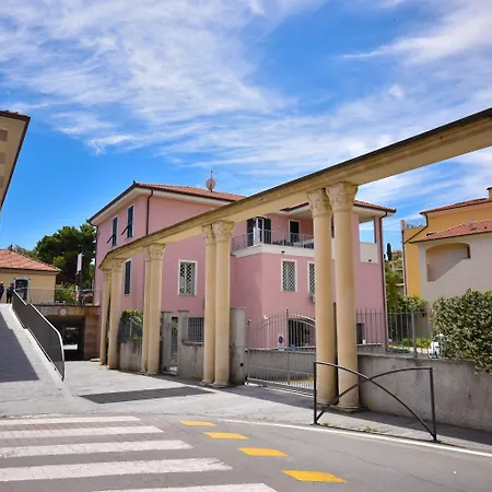 Casa Di Elena 200 Mt Dal Mare Apartamento