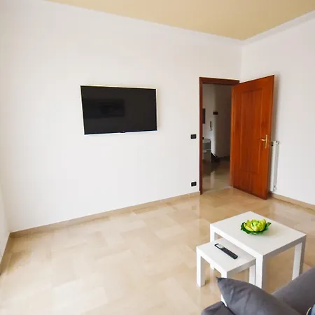 Casa Di Elena A 300 Mt Dal Mare Apartment San Lorenzo al Mare