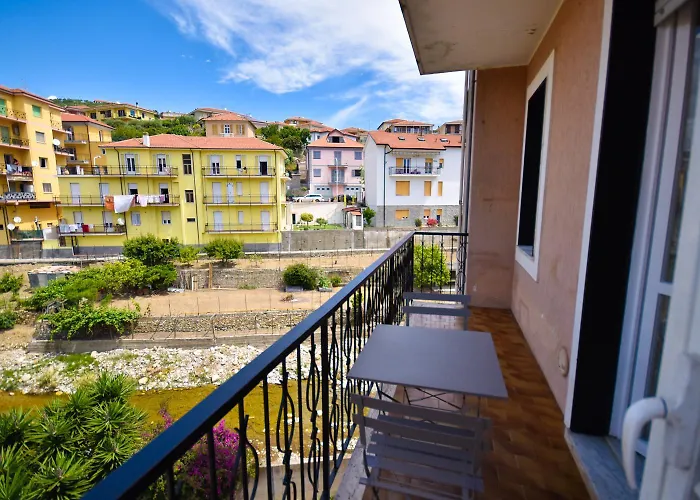 Casa Di Elena 200 Mt Dal Mare San Lorenzo al Mare