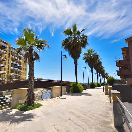 Lägenhet Casa Di Elena 200 Mt Dal Mare *