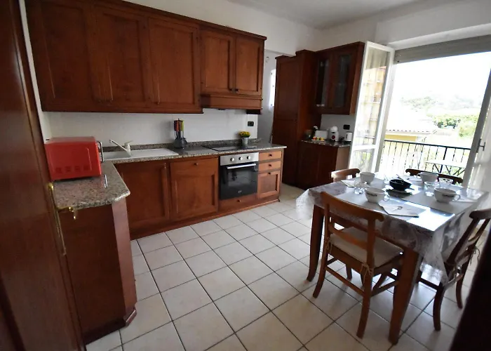 Casa Di Elena 200 Mt Dal Mare *